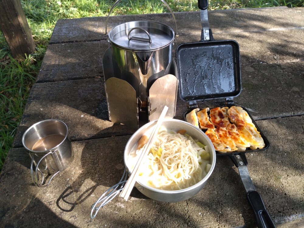 料理は手軽にできるものに